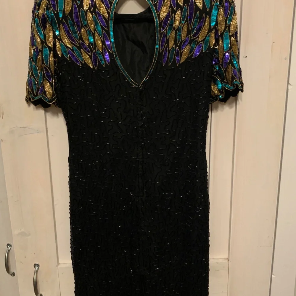 Vintage beaded 1980’s dress - Picture 5 of 7